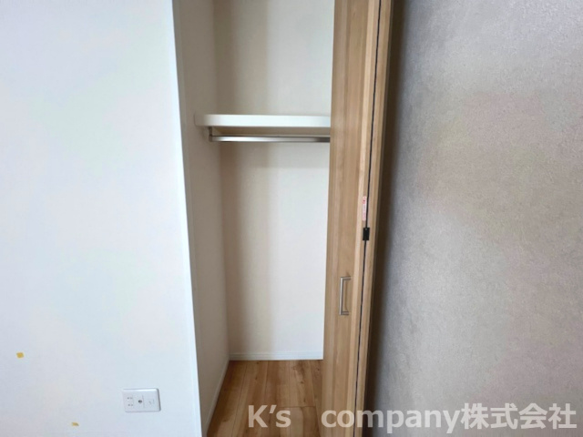 藤沢市片瀬海岸3丁目　ヴィルヌーブ片瀬江ノ島マリンテラス　409号室の収納|全居室収納でお部屋もすっきり片付きます♪