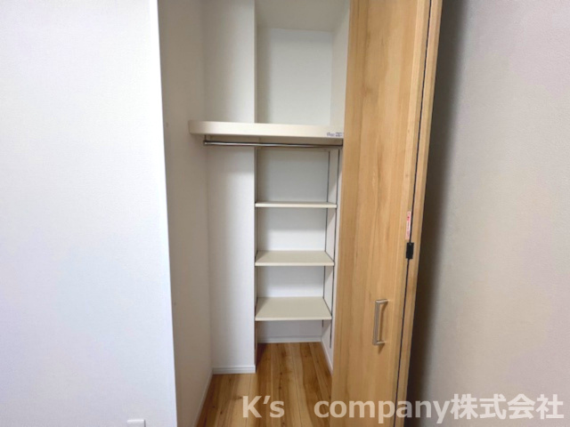 藤沢市片瀬海岸3丁目　ヴィルヌーブ片瀬江ノ島マリンテラス　409号室の収納|全居室収納でお部屋もすっきり片付きます♪