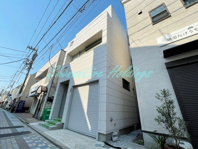 藤沢市鵠沼海岸２丁目のアパートの外観