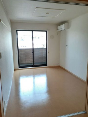 サンファミール西辛川の内装