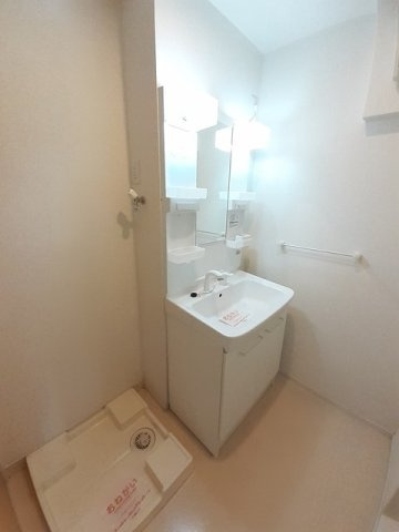 クロスローズⅡの洗面所