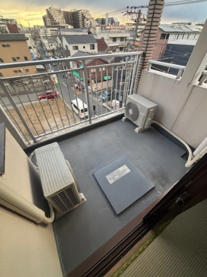 【バルコニー】 | ウィスタリアガーデン