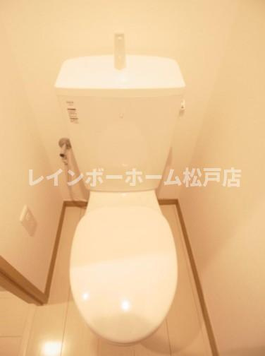 松戸市松戸の賃貸マンションのトイレ|トイレです