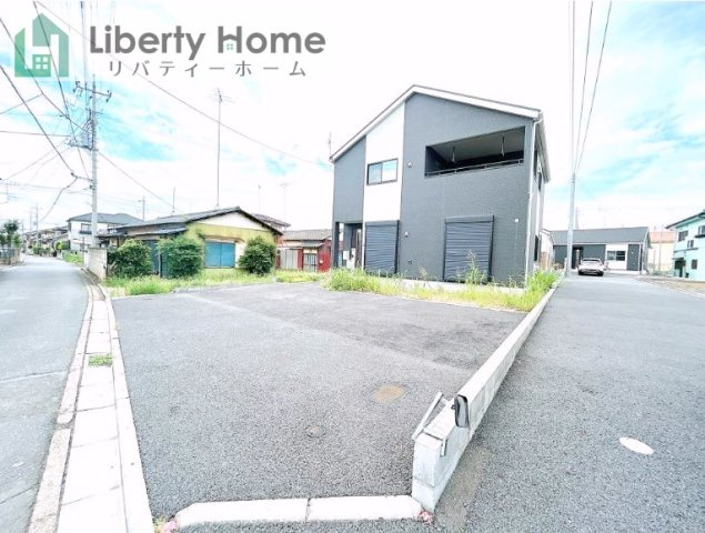 古河市原町　中古戸建の駐車場