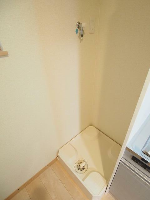 リーヴェルGino元住吉の設備|別部屋の参考写真です。