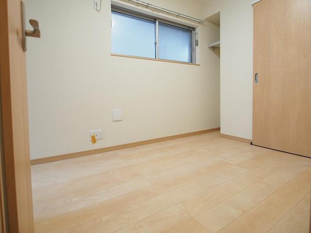 リーヴェルGino元住吉の寝室|別部屋の参考写真です。