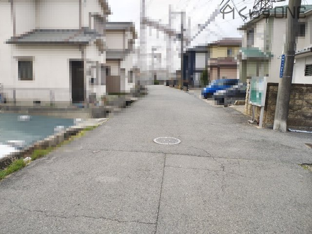 【前面道路含む現地写真】 | 姫路市山吹1丁目／中古戸建