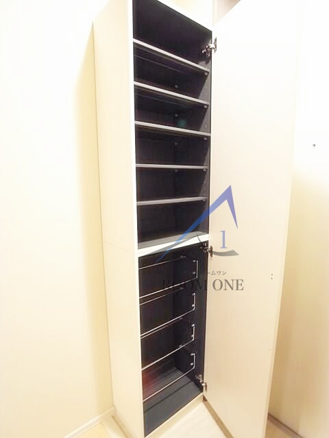 デルフィーノのその他