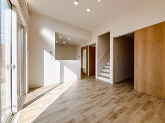 【居間・リビング】 | アート　クラーノ