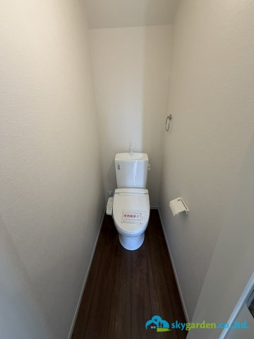 平塚市御殿2期　新築戸建　全5棟1号棟のトイレ