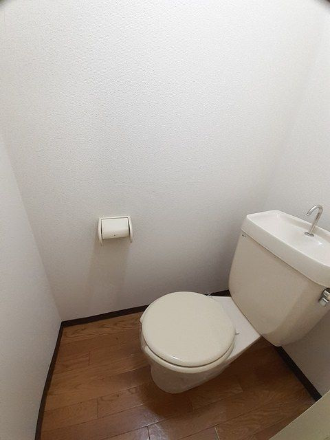 ロイヤルプリンセス　　刈谷市近郊の賃貸はクラスホームのトイレ