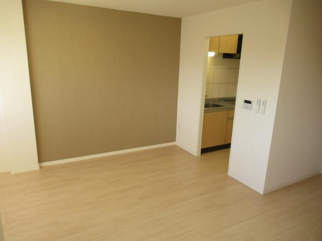 ＢＬＵＥ　ＴＥＲＲＡⅡの居間・リビング