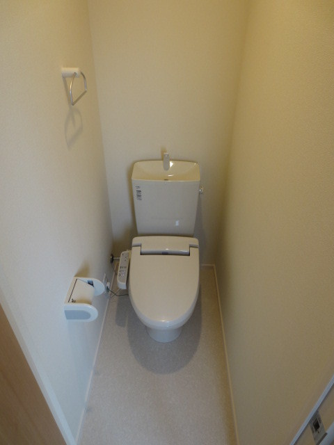 メゾン光のトイレ|★温水洗浄便座★