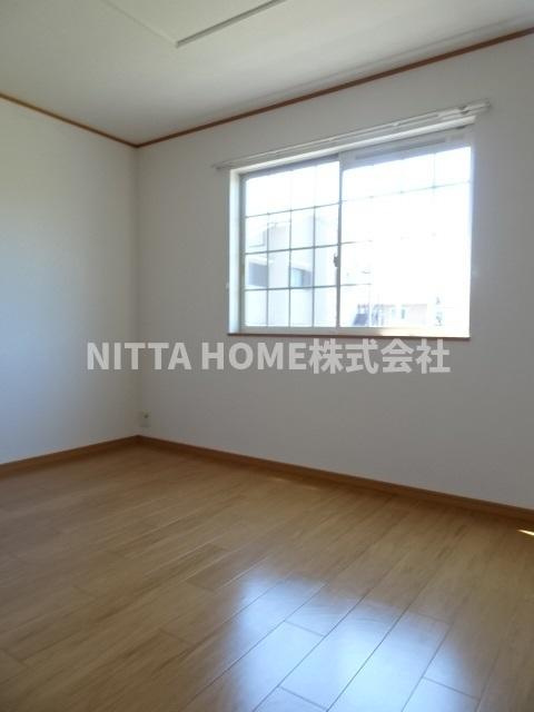 グランツ　オークの居間・リビング|全室フローリングのお部屋☆