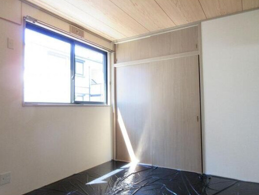 JAボナール上の丸の内装