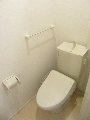 若葉Ｆのトイレ|清潔感のあるトイレです