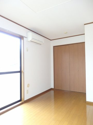 ソレアード石井　Ｂの居間・リビング|おしゃれな居間です