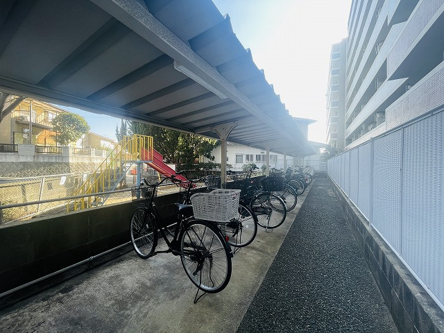 【駐輪場】 | ロワールマンション空港南