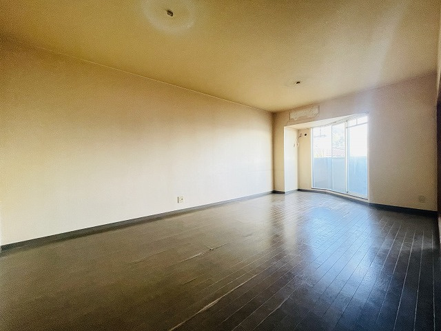 【居間・リビング】 | ロワールマンション空港南