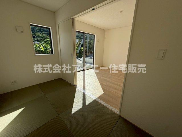 ♥♥南城市佐敷佐敷第1-2号棟（全3棟）の和室|柔らかい畳が心地よい和室