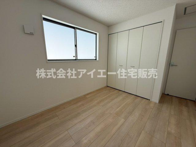 ♥♥南城市佐敷佐敷第1-2号棟（全3棟）の洋室|個人の部屋や寝室として使える洋室です
