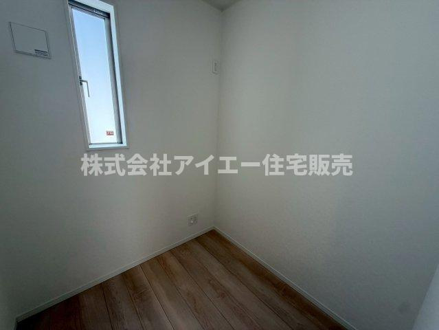 ♥♥南城市佐敷佐敷第1-2号棟（全3棟）の洋室|個人の部屋や寝室として使える洋室です