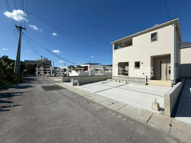 ♥♥南城市佐敷佐敷第1-2号棟（全3棟）の前面道路含む現地写真|前面道路含む現地写真です