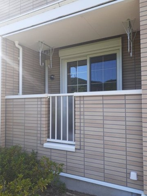 【バルコニー】 | プランドール　２ | 暖かな日差しのふりそそぐバルコニー