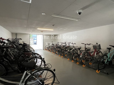 【その他共用部分】 | プレサンス江戸堀 | 駐輪場です。