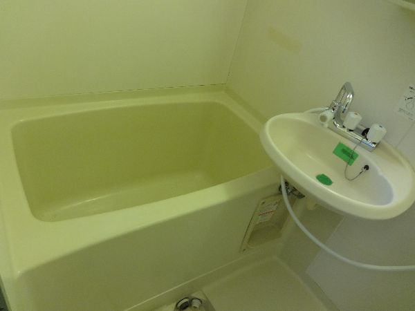 クレストA棟の浴室