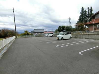 【駐車場】 | エクセレント