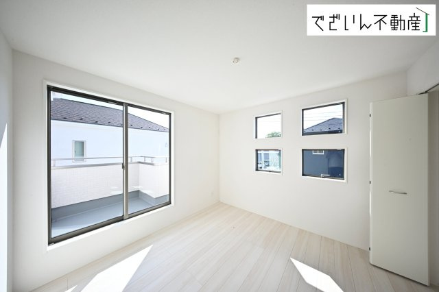 【洋室】 | GRAFARE久喜市久喜東10期　新築住宅 | ≪3号棟≫
現地(2026年6月撮影)