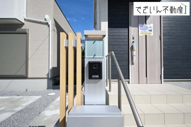 【玄関】 | GRAFARE久喜市久喜東10期　新築住宅 | ≪3号棟≫
現地(2026年6月撮影)