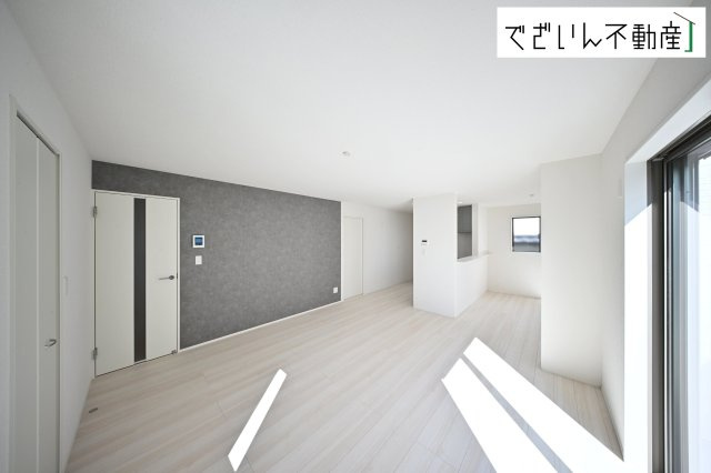 【居間・リビング】 | GRAFARE久喜市久喜東10期　新築住宅 | ≪3号棟≫
現地(2026年6月撮影)