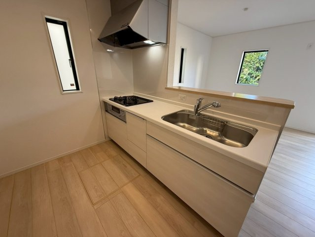 ♥♥南城市佐敷佐敷第1-3号棟（全3棟）のキッチン|お料理しやすいキッチンです