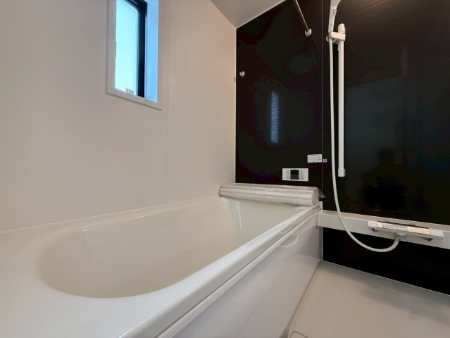 ♥♥南城市佐敷佐敷第1-3号棟（全3棟）の浴室|きれいなお風呂です