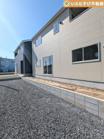 Cradle garden　熊谷市久保島第3の庭|ガーデニングが楽しめそう
季節の草花で彩りを！ガーデニングで緑あふれる景色を作るのも楽しみ♪