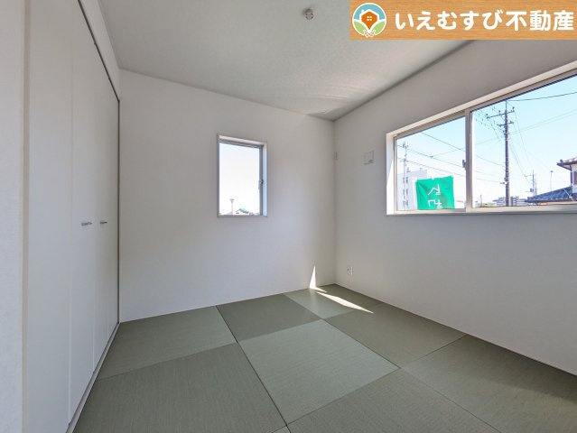 Cradle garden　熊谷市久保島第3の和室|すぐ横になれる和室は、みんながほっと一息つける空間
ちょっとした休憩や来客時、お子様のお世話にも大活躍しそうですね♪