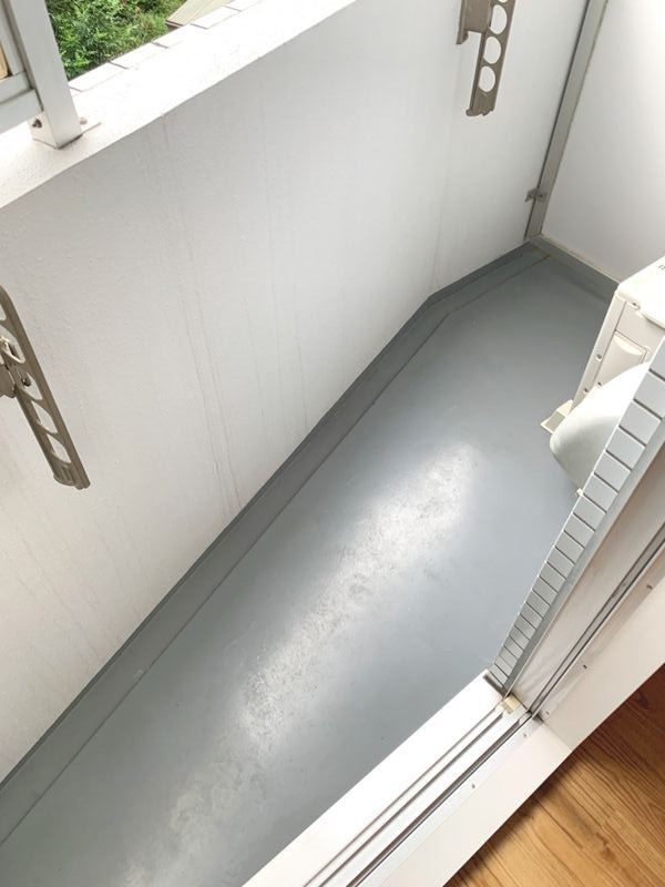 コスモリード幡ヶ谷のバルコニー