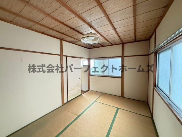 村野東町戸建　賃貸の和室|和室があれば、来客や子供用のスペースとして活躍します