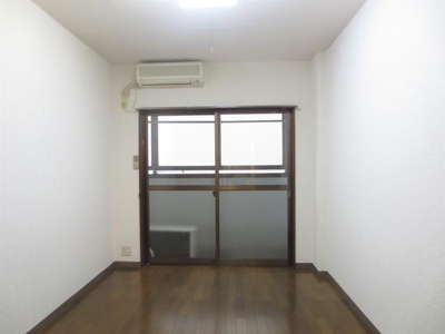 【居間・リビング】 | Ｋハイツ | ※別部屋の参考写真です。