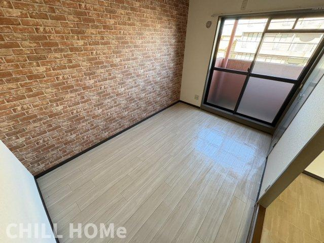 ドミール江木の居間・リビング|他社様掲載物件もまとめてご紹介、ご案内可能です(^^)/