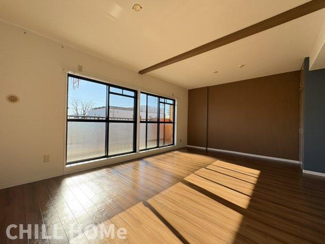 ドミール江木の居間・リビング|他社様掲載物件もまとめてご紹介、ご案内可能です(^^)/