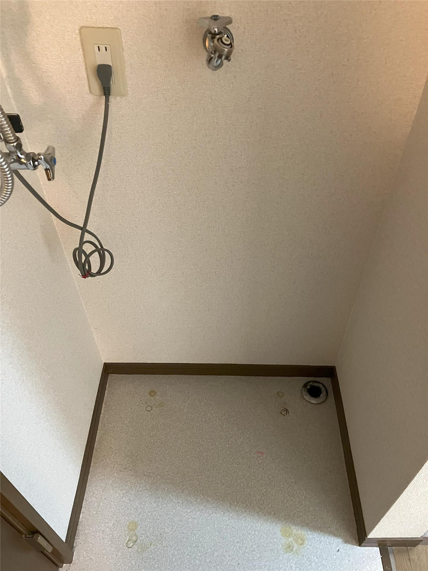 コーポいしかわの洗面所|洗濯機置き場