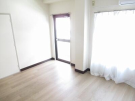 ※別号室写真使用してます。