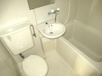 ※別号室写真使用してます。