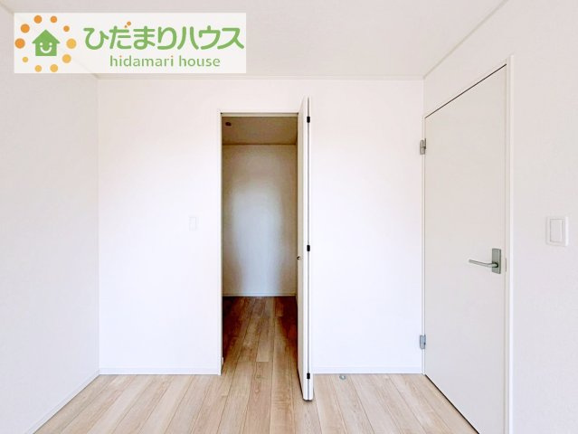 【収納】 | 龍ケ崎市城ノ内第9　新築戸建　3号棟 | 新婚さんにおすすめ！奥様に喜ばれる収納たっぷりのウォークインクローゼット付です☆