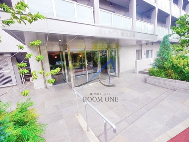 パルメゾン見次公園のエントランス|エントランスです。