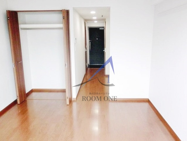 パルメゾン見次公園の居間・リビング|洋室のお部屋です。