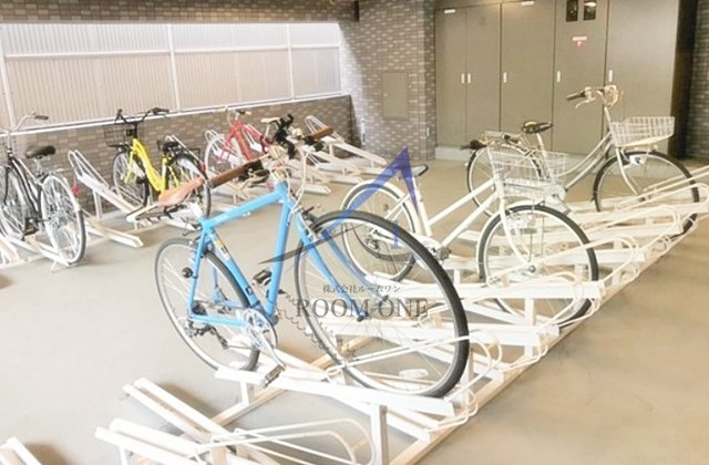 ルーブル高島平のその他共用部分|駐輪場です。